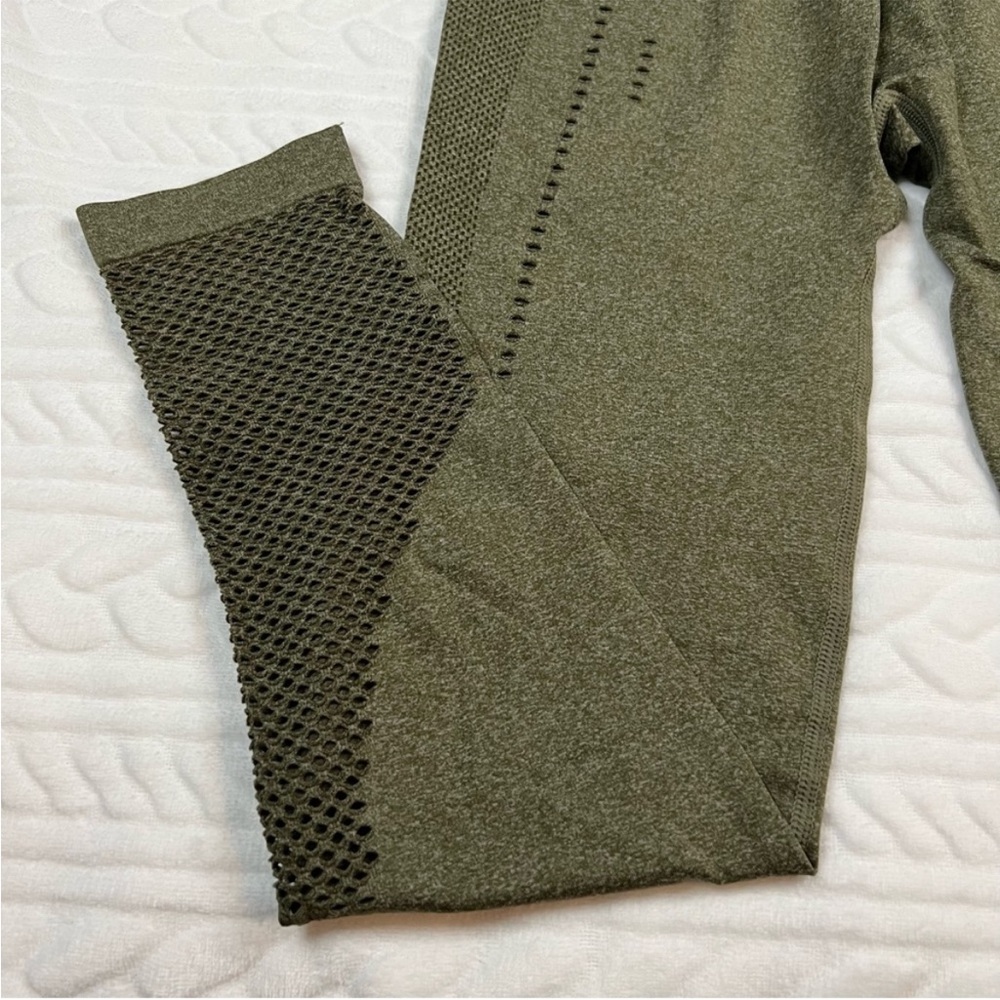 SHEIN Olive Green Leggings and Sports Bra Set - Picture 10 of 15